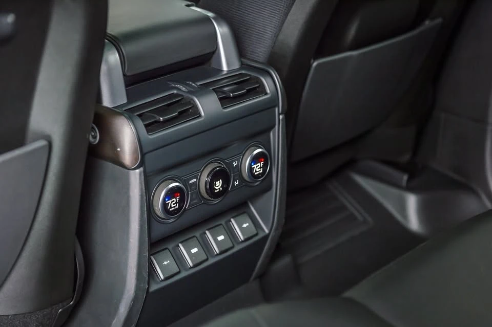 2020 Land Rover Defender L663 - Image 18 of 20