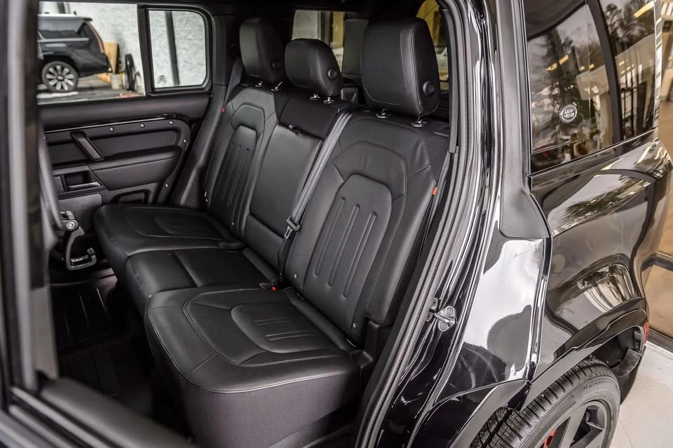 2020 Land Rover Defender L663 - Image 16 of 20