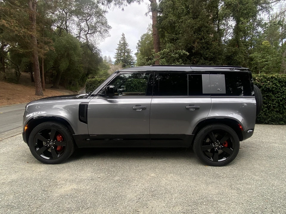 2020 Land Rover Defender L663 - Image 7 of 31