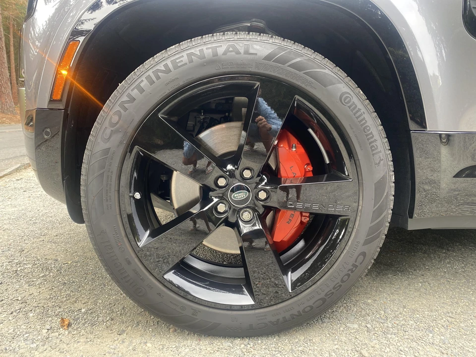 2020 Land Rover Defender L663 - Image 25 of 31