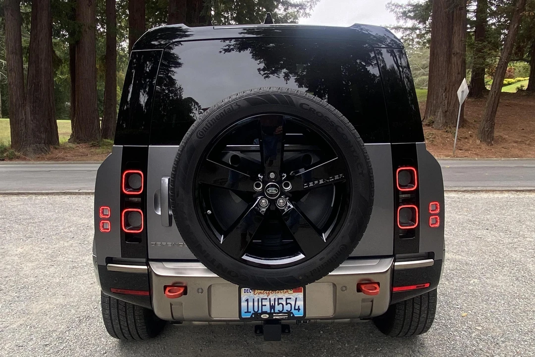 2020 Land Rover Defender L663 - Image 5 of 31