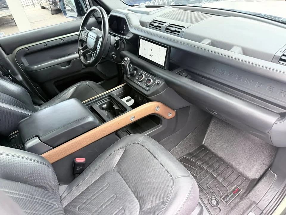 2020 Land Rover Defender L663 - Image 9 of 20