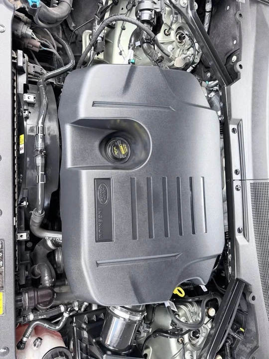2020 Land Rover Defender L663 - Image 19 of 20