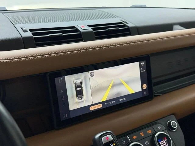 2020 Land Rover Defender L663 - Image 29 of 31