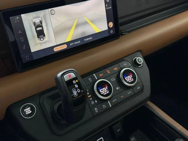 2020 Land Rover Defender L663 - Image 26 of 31