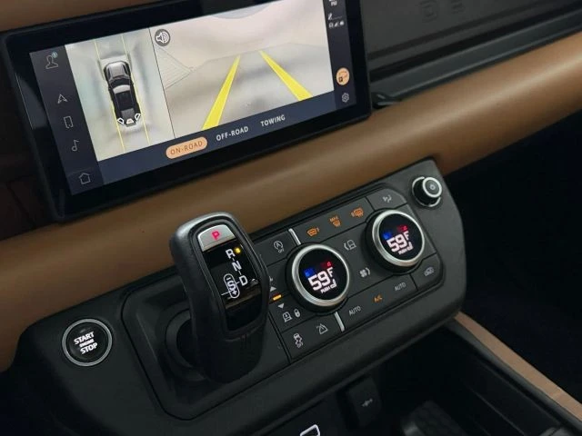 2020 Land Rover Defender L663 - Image 26 of 31