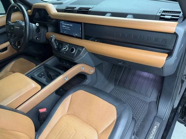2020 Land Rover Defender L663 - Image 11 of 31