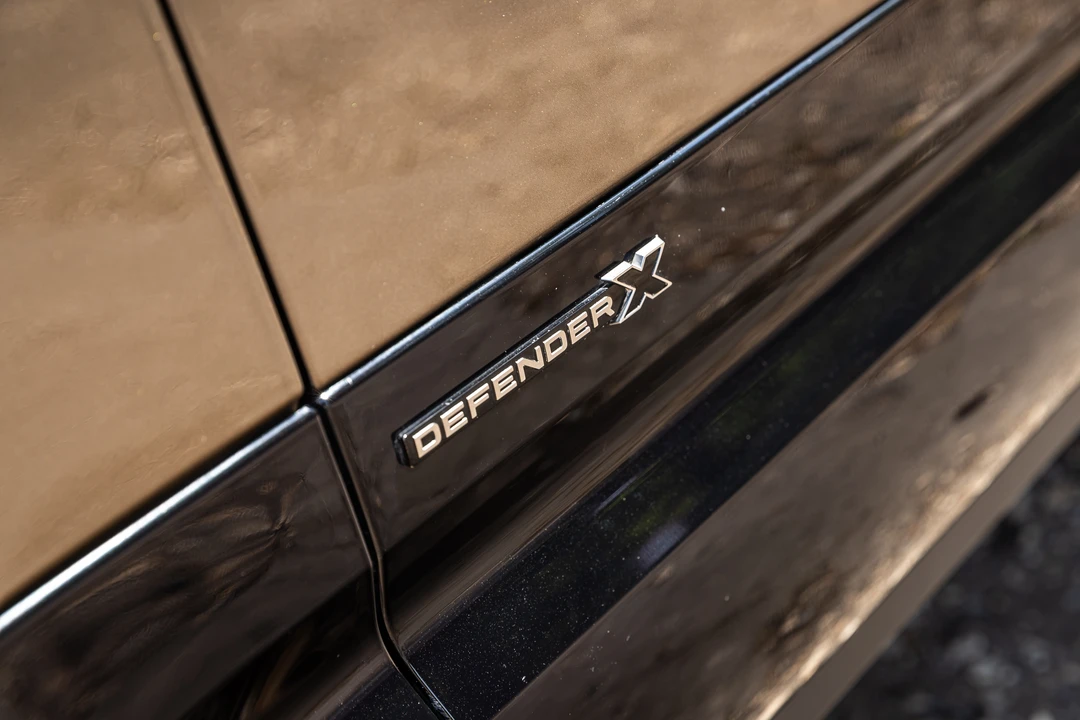 2020 Land Rover Defender L663 - Image 27 of 31