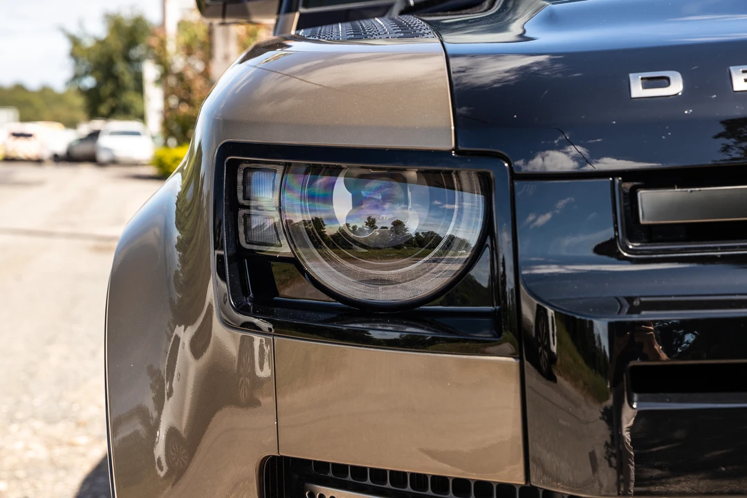 2020 Land Rover Defender L663 - Image 20 of 31