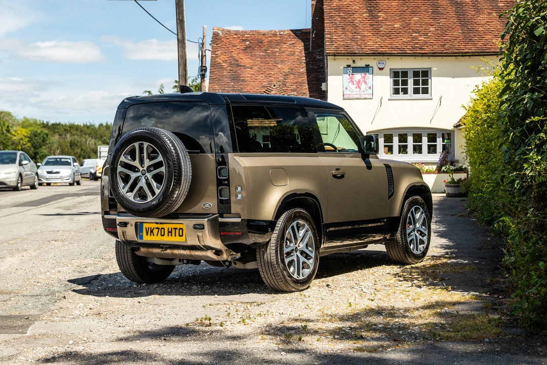 2020 Land Rover Defender L663 - Image 5 of 31
