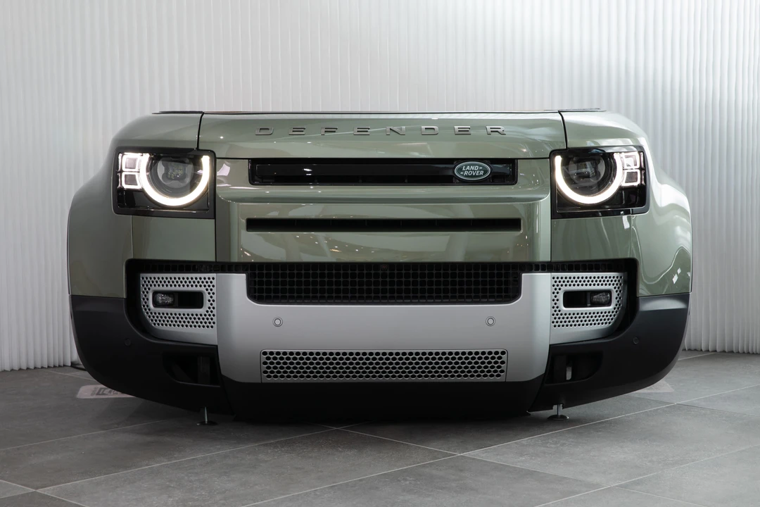 2020 Land Rover Defender L663 - Image 20 of 31