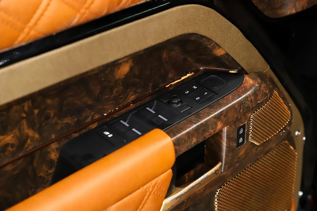 2020 Land Rover Defender L663 - Image 10 of 31