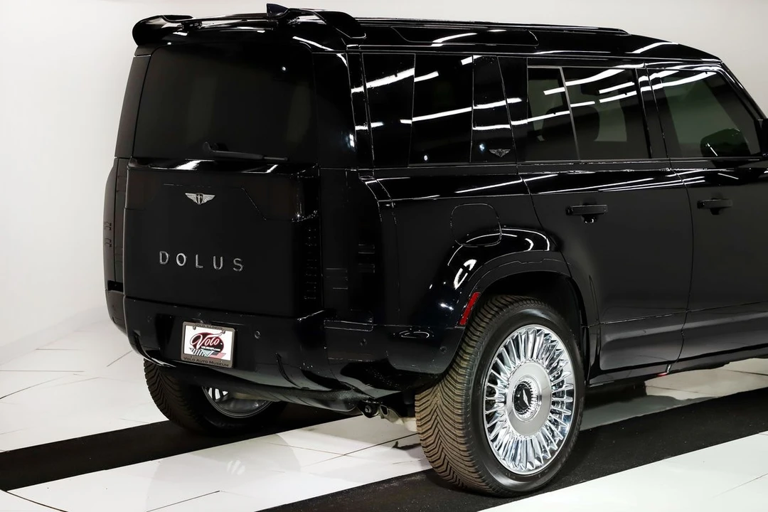 2020 Land Rover Defender L663 - Image 30 of 31