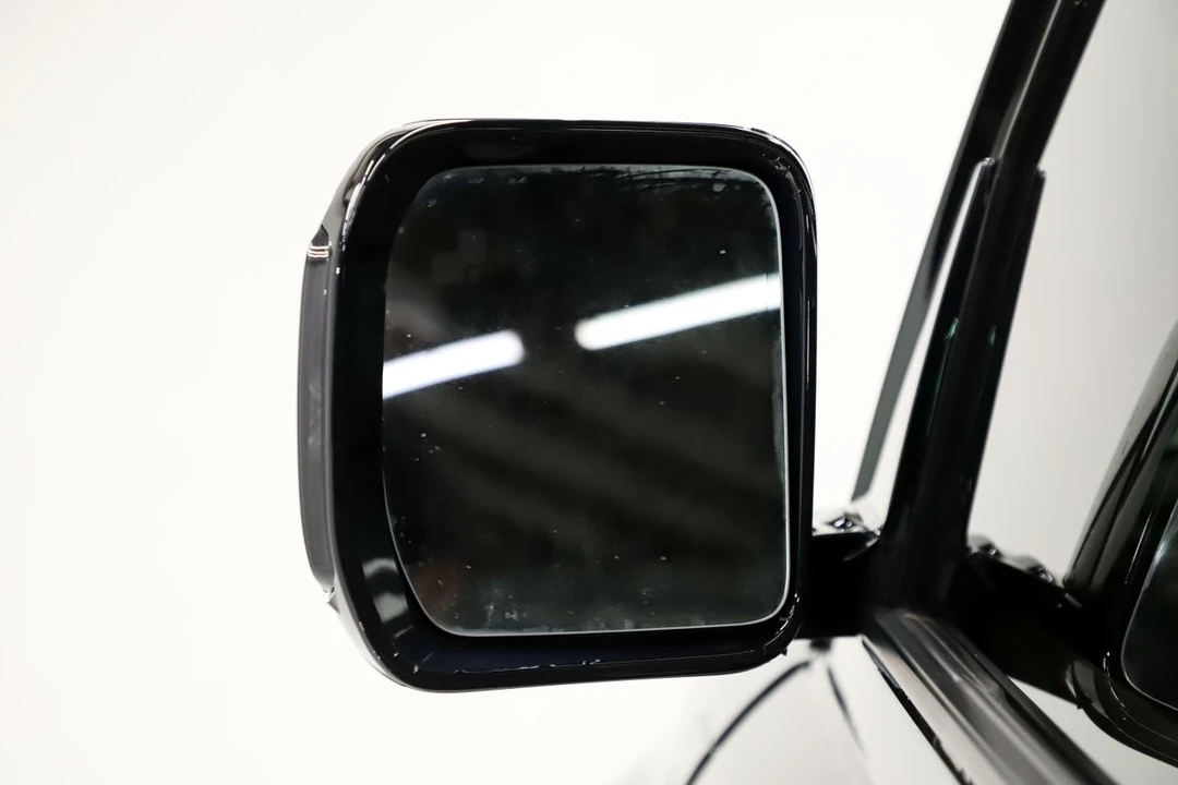 2020 Land Rover Defender L663 - Image 11 of 31
