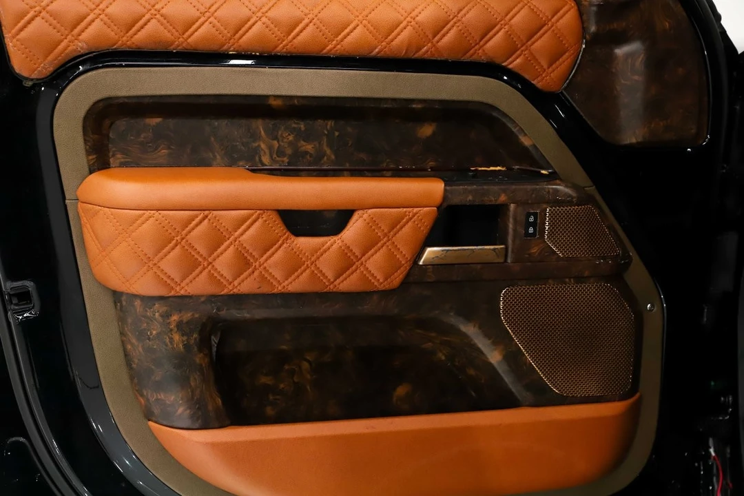 2020 Land Rover Defender L663 - Image 9 of 31
