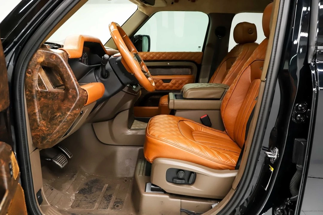 2020 Land Rover Defender L663 - Image 25 of 31