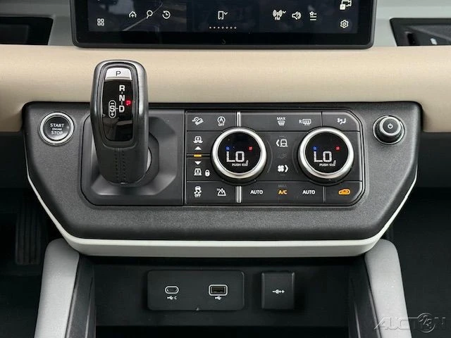 2020 Land Rover Defender L663 - Image 20 of 21