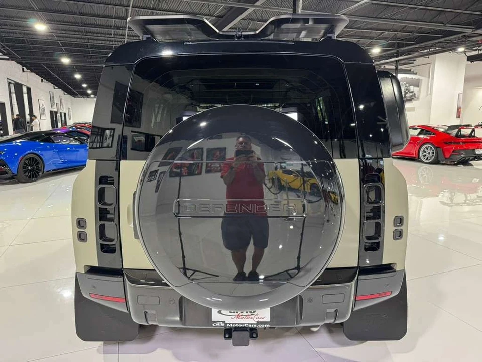 2020 Land Rover Defender L663 - Image 6 of 12