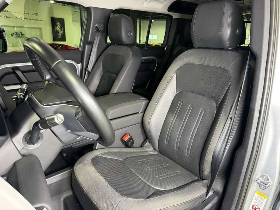 2020 Land Rover Defender L663 - Image 10 of 12