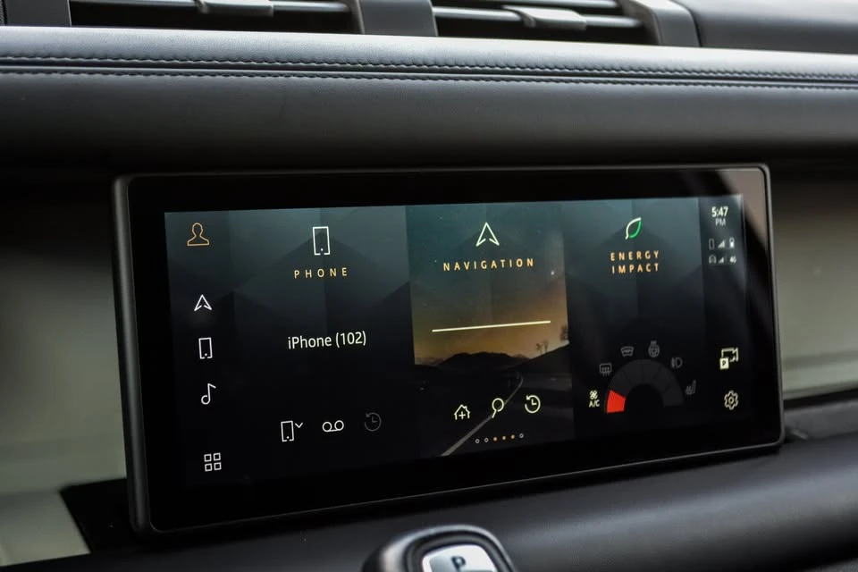 2020 Land Rover Defender L663 - Image 13 of 20