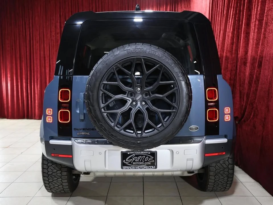 2020 Land Rover Defender L663 - Image 8 of 18