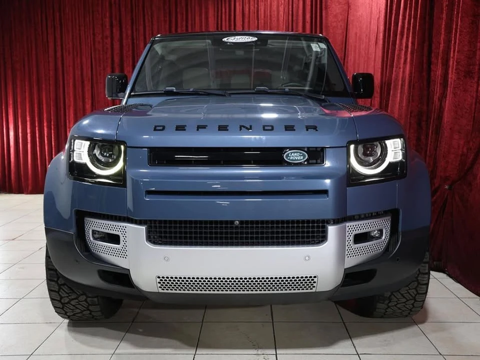 2020 Land Rover Defender L663 - Image 7 of 18
