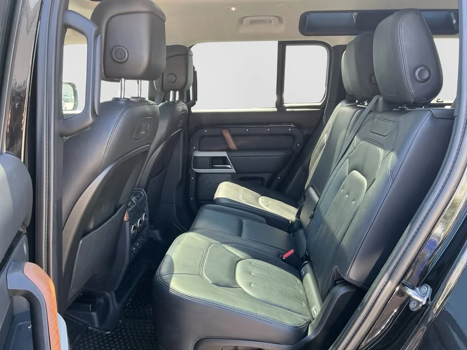 2020 Land Rover Defender L663 - Image 19 of 20