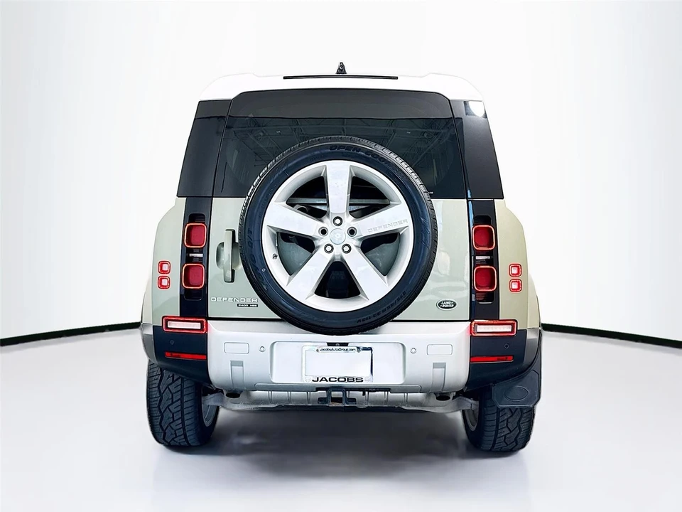 2020 Land Rover Defender L663 - Image 29 of 31