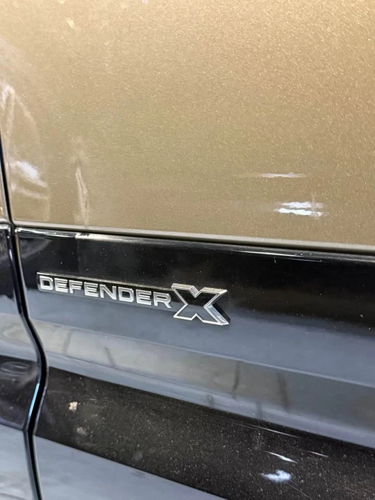 2020 Land Rover Defender L663 - Image 3 of 7