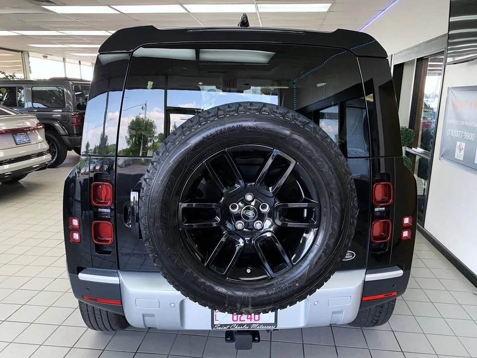 2020 Land Rover Defender L663 - Image 7 of 20