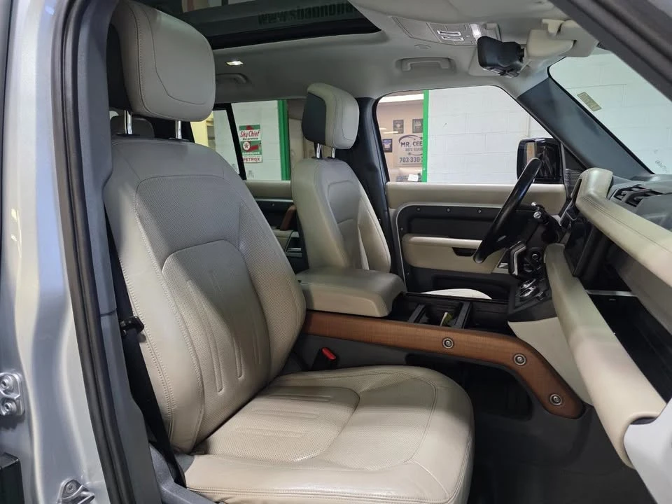 2020 Land Rover Defender L663 - Image 12 of 16