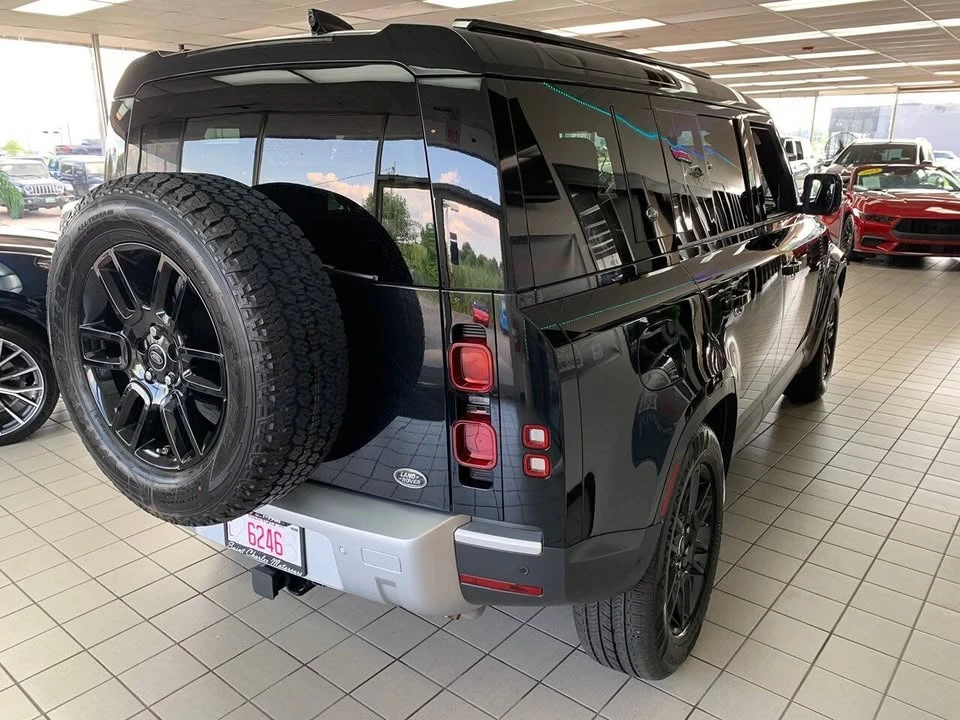 2020 Land Rover Defender L663 - Image 3 of 20