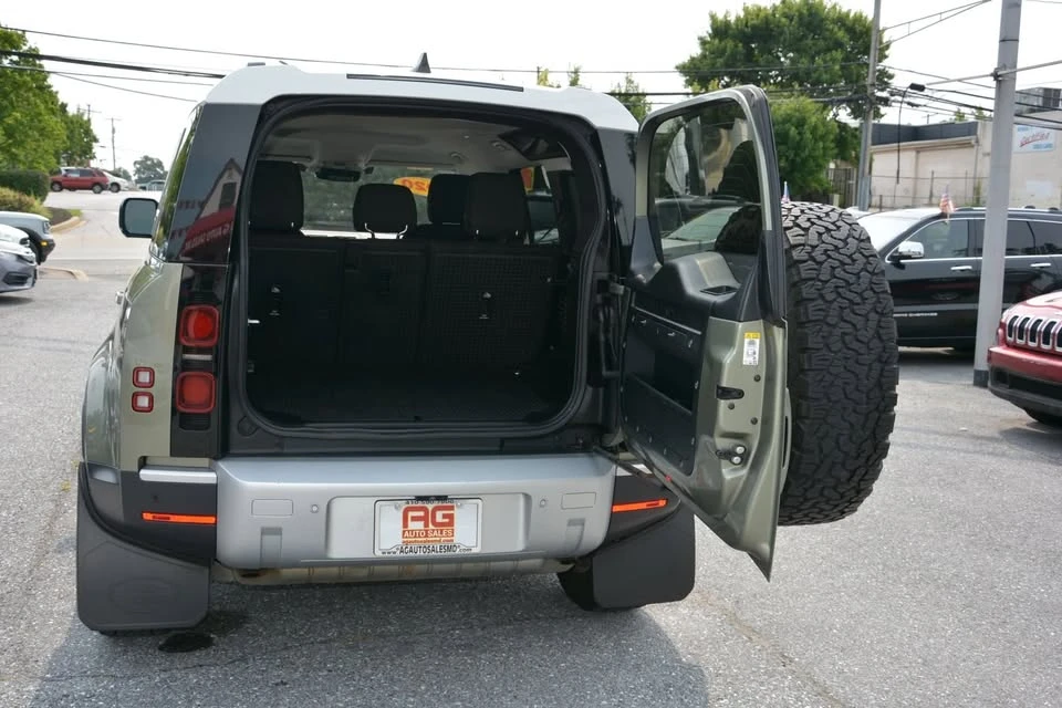 2020 Land Rover Defender L663 - Image 2 of 5