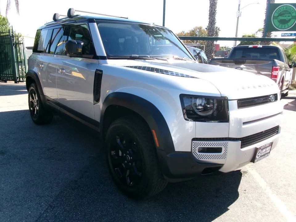 2020 Land Rover Defender L663 - Image 7 of 20