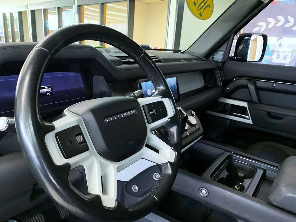 2020 Land Rover Defender L663 - Image 10 of 20