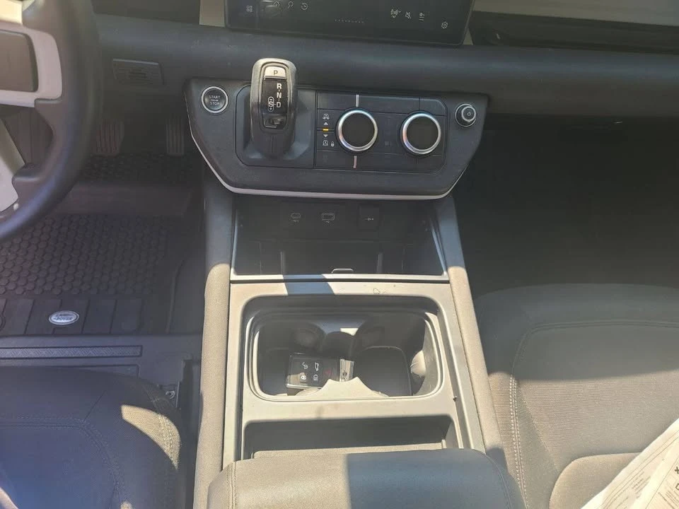 2020 Land Rover Defender L663 - Image 19 of 20