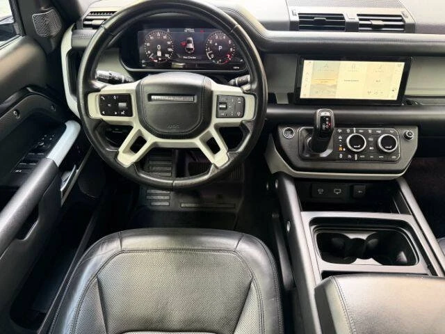 2020 Land Rover Defender L663 - Image 12 of 20