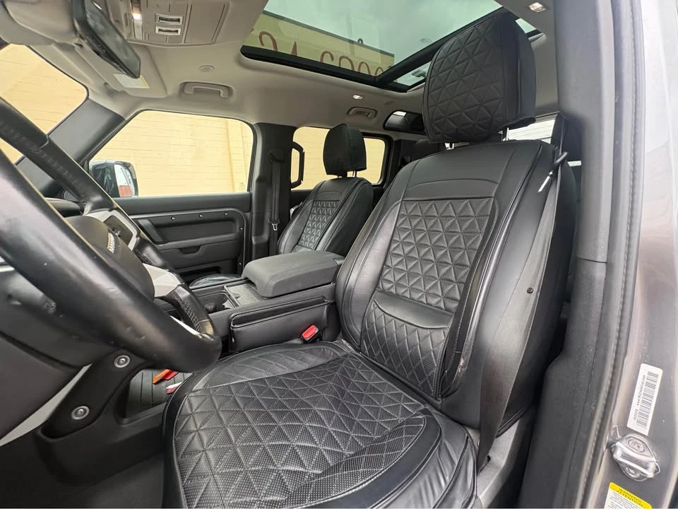 2020 Land Rover Defender L663 - Image 11 of 12