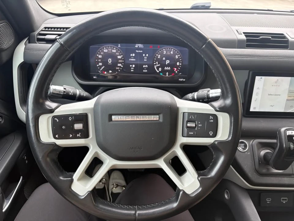 2020 Land Rover Defender L663 - Image 6 of 12