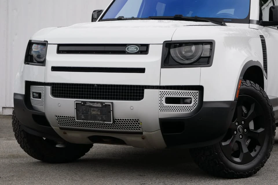 2020 Land Rover Defender L663 - Image 2 of 20