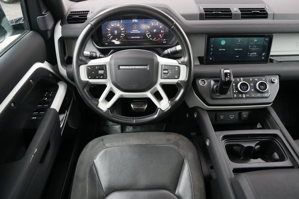 2020 Land Rover Defender L663 - Image 16 of 20