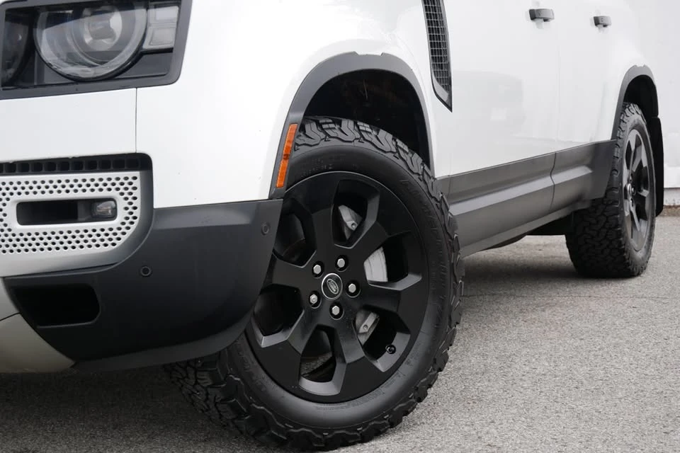 2020 Land Rover Defender L663 - Image 3 of 20