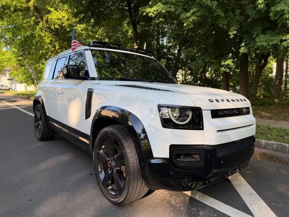 2020 Land Rover Defender L663 - Image 3 of 19