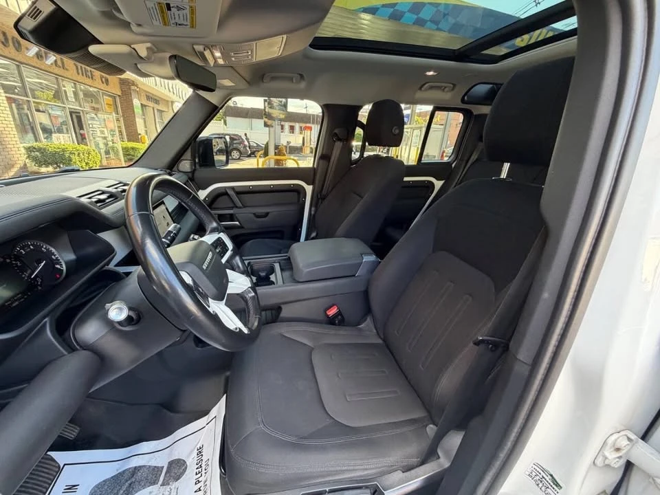 2020 Land Rover Defender L663 - Image 18 of 19