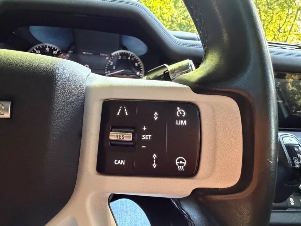 2020 Land Rover Defender L663 - Image 16 of 19