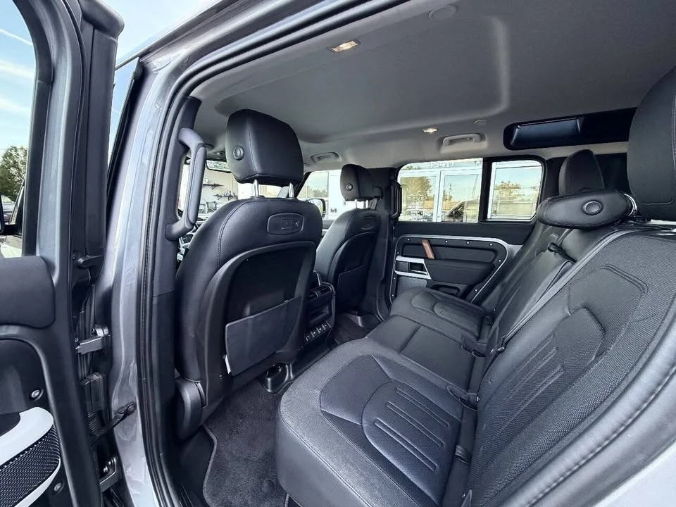 2020 Land Rover Defender L663 - Image 11 of 20