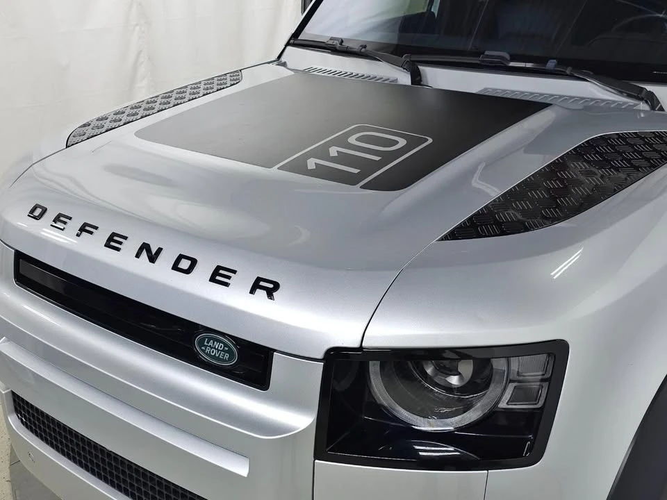 2020 Land Rover Defender L663 - Image 3 of 20