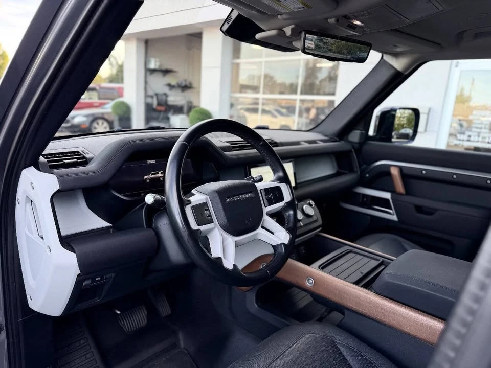 2020 Land Rover Defender L663 - Image 9 of 20
