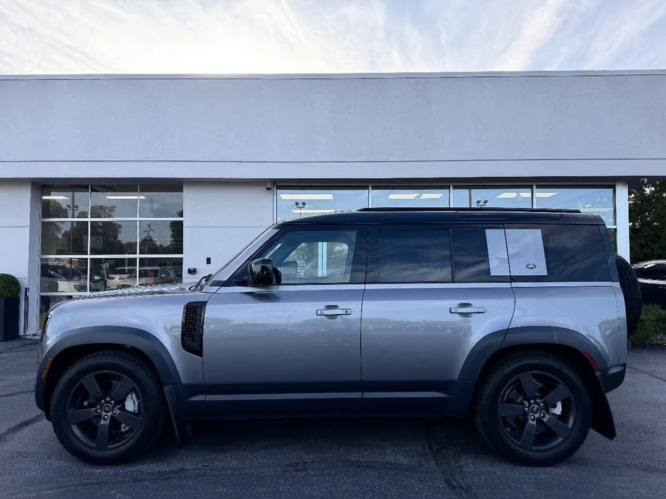 2020 Land Rover Defender L663 - Image 2 of 20