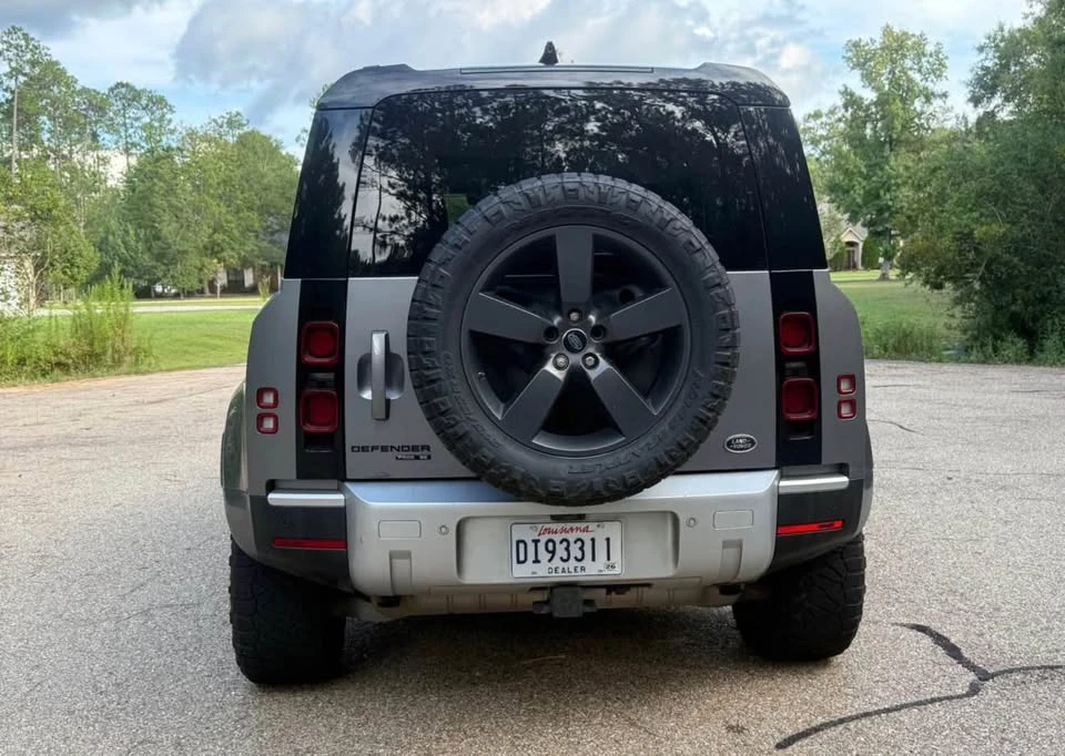 2020 Land Rover Defender L663 - Image 7 of 19